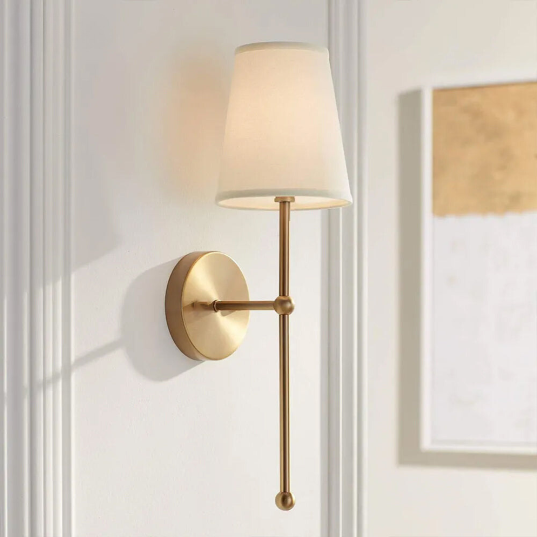 GlowAura - Elegante wandarmatuur met stoffen kap voor zachte sfeerverlichting