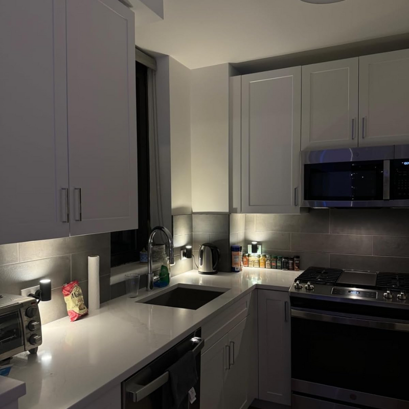 LumeBright – Moderne wandlamp met verstelbaar licht en slimme sensor