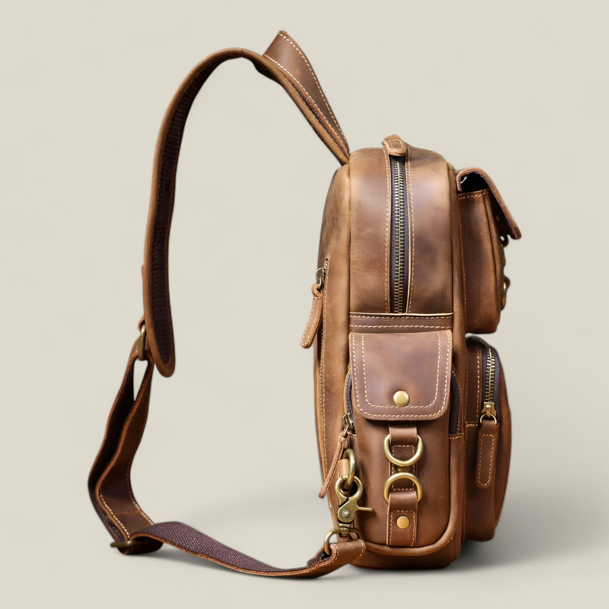 Joris - Vintage-geïnspireerde crossbodytas met ruim ontwerp en verstelbare band
