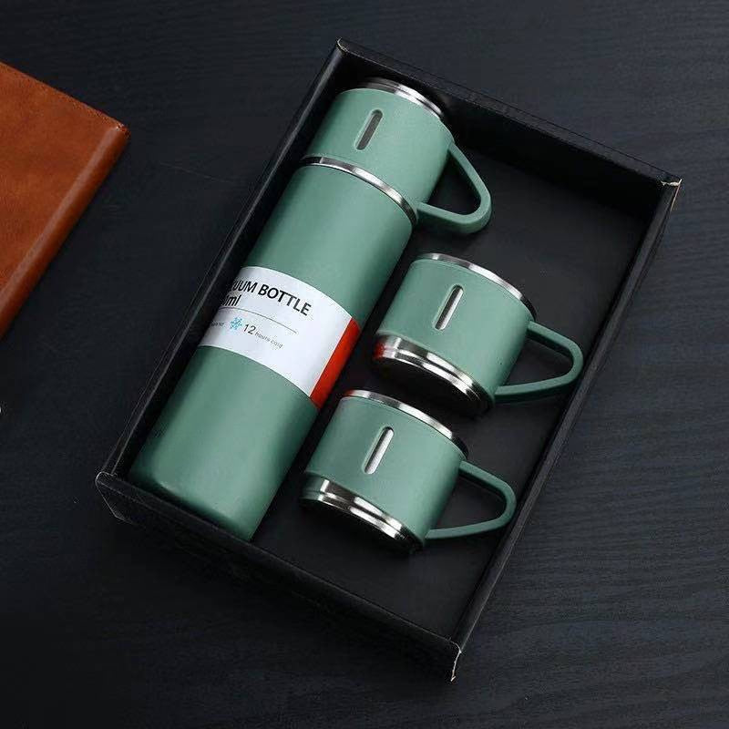 BrewCarry – Moderne thermosfles met bekerdeksel en langdurig warmtebehoud