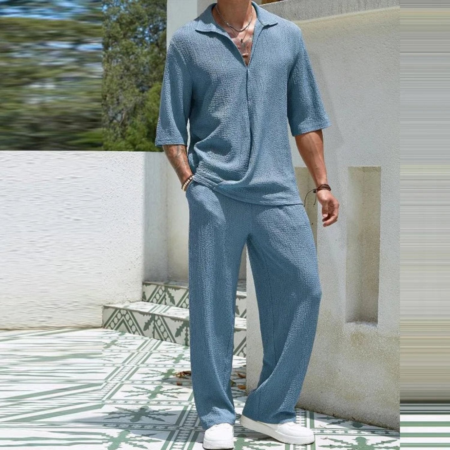 Tommy – Stijlvolle tweedelig set met half rits shirt en wijde pijpen broek