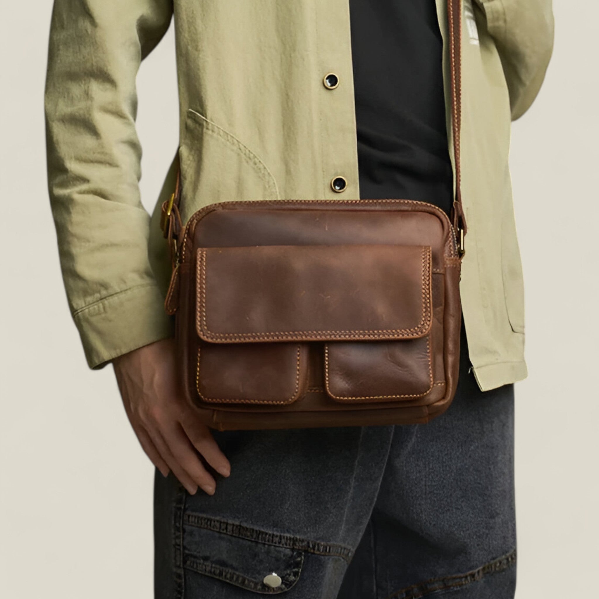 David - Elegante vintage schoudertas met een ruim ontwerp en stijlvolle afwerking