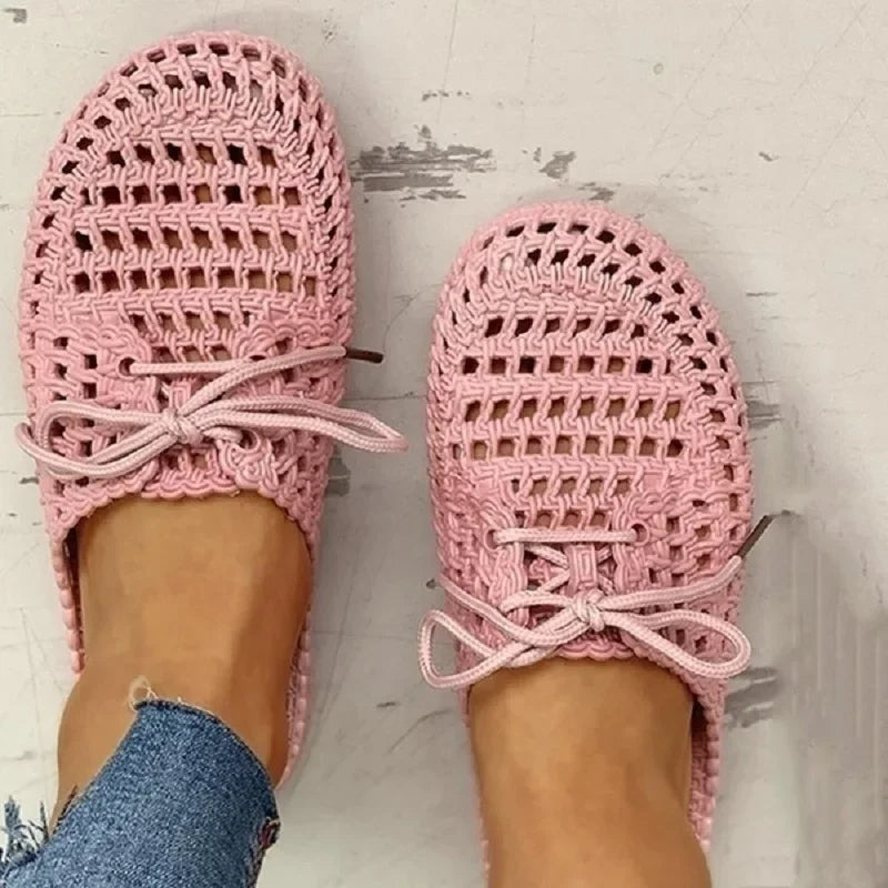 Mila – Trendy open teenslippers met ademend ontwerp en platte zoolondersteuning