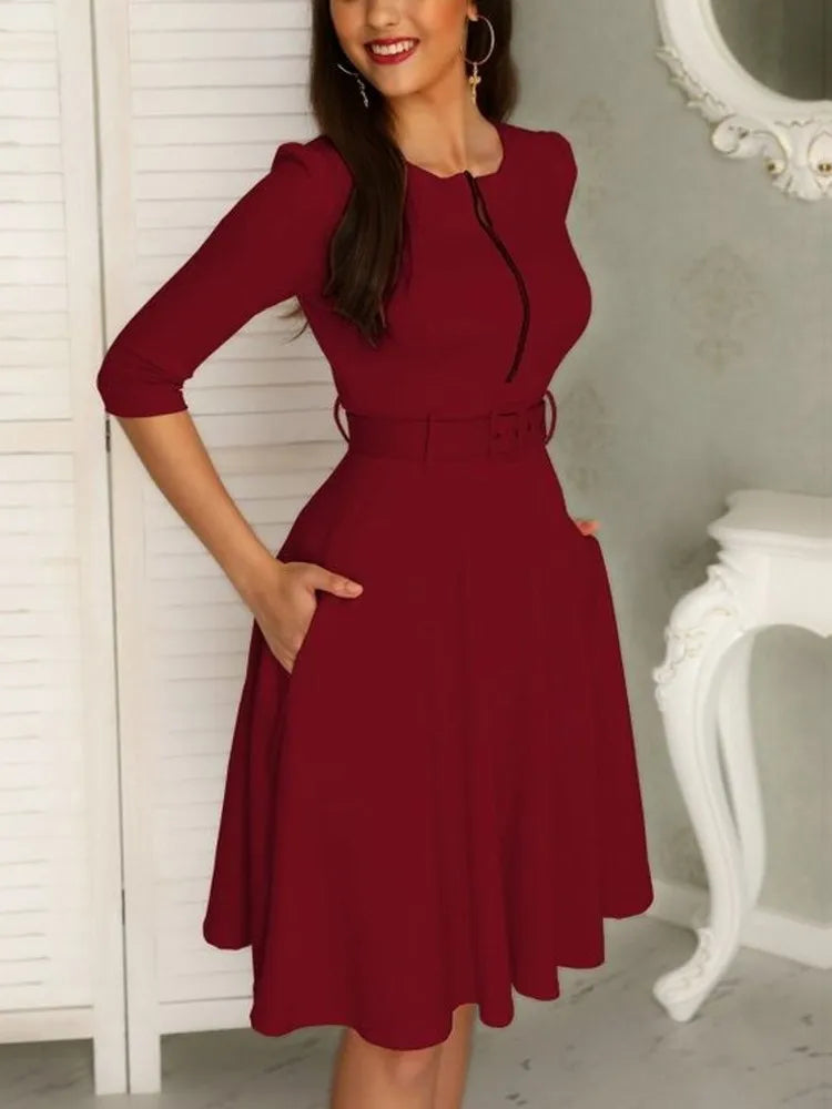 Mirella - Elegante Midi-jurk met korte mouwen en ronde halslijn