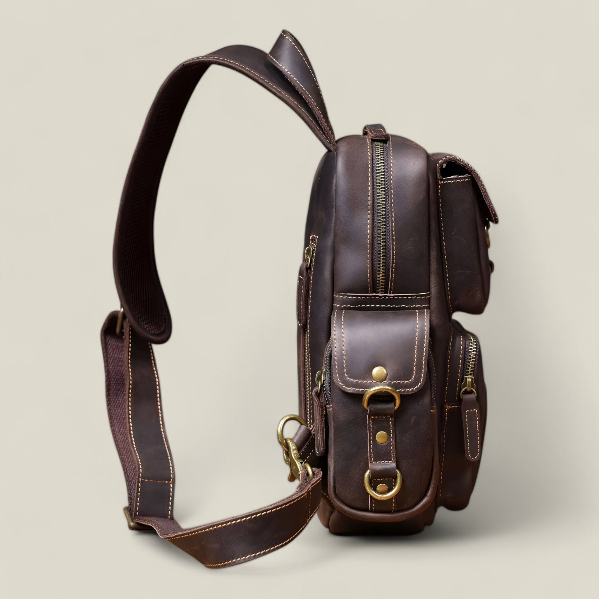 Joris - Vintage-geïnspireerde crossbodytas met ruim ontwerp en verstelbare band