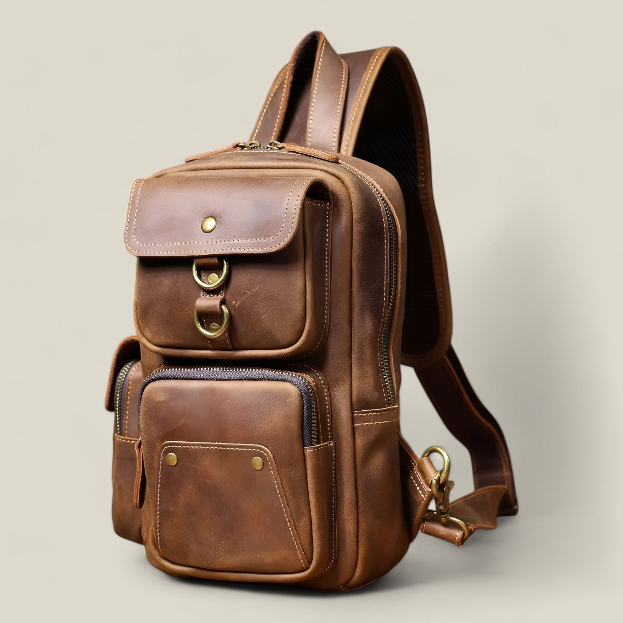 Joris - Vintage-geïnspireerde crossbodytas met ruim ontwerp en verstelbare band
