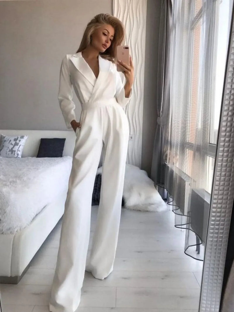 Riley - Chic getailleerde jumpsuit met wijde broekspijpen
