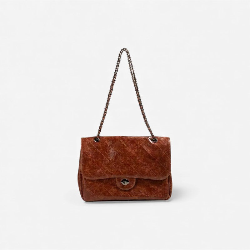 Sanne – Schoudertas met Klepdesign en Binnenvak met Rits