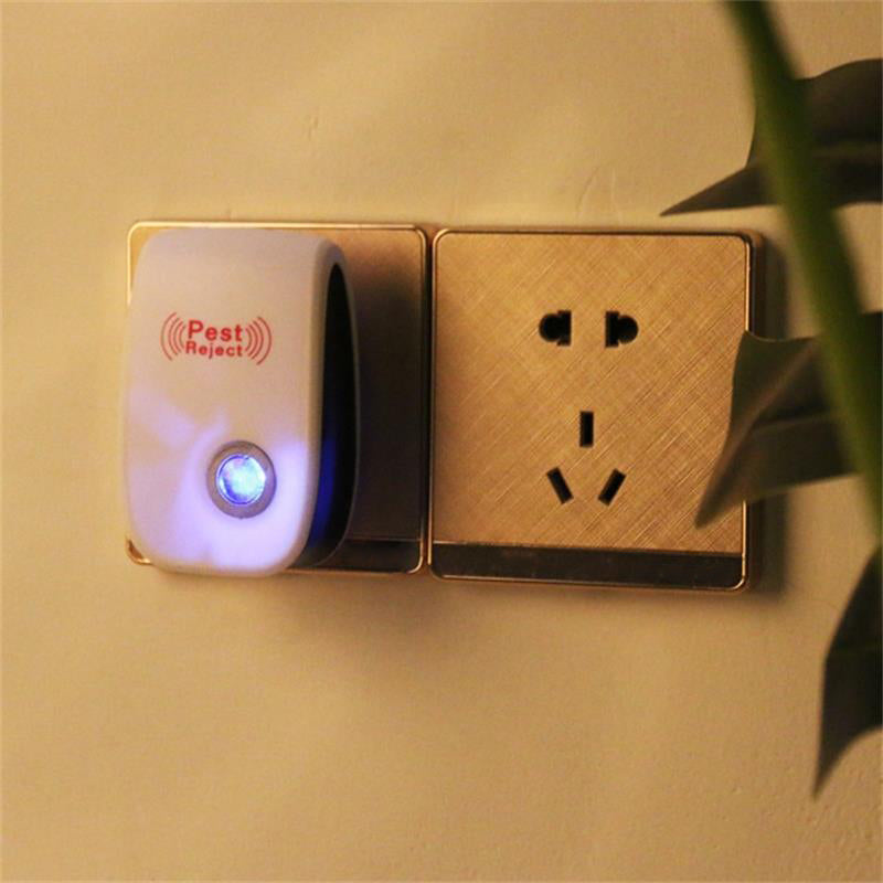 PetEase – Wit Ultrasoon en Elektromagnetisch Apparaat met LED-indicator