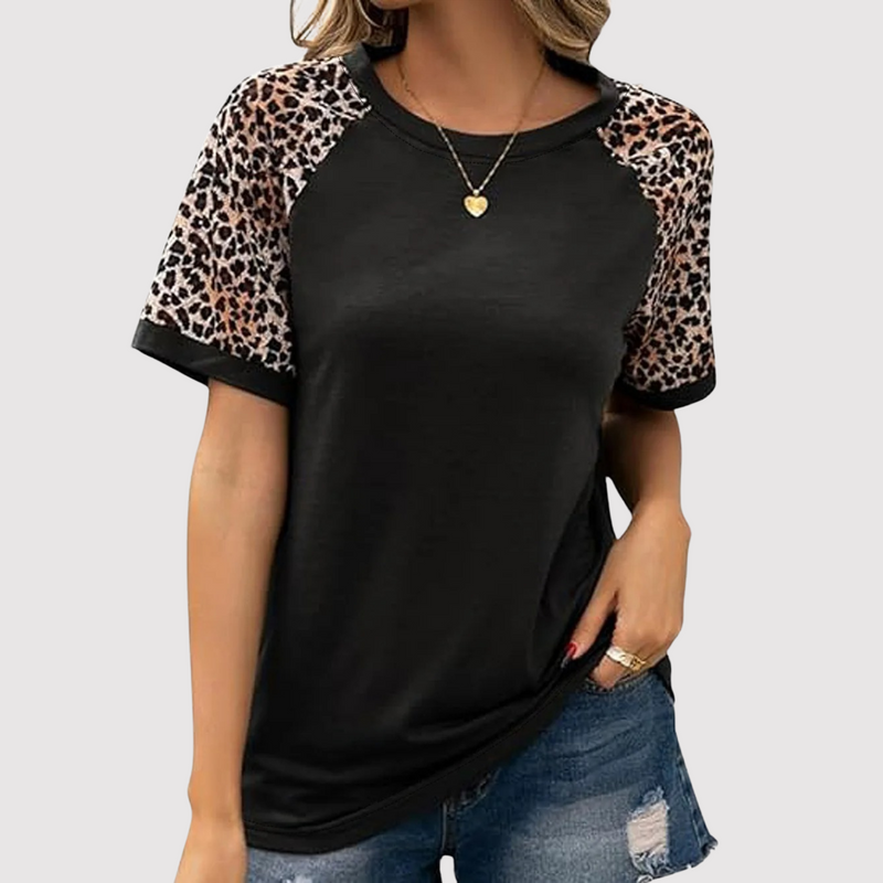 Naina - Elegant T-shirt met korte mouwen en luipaardprint