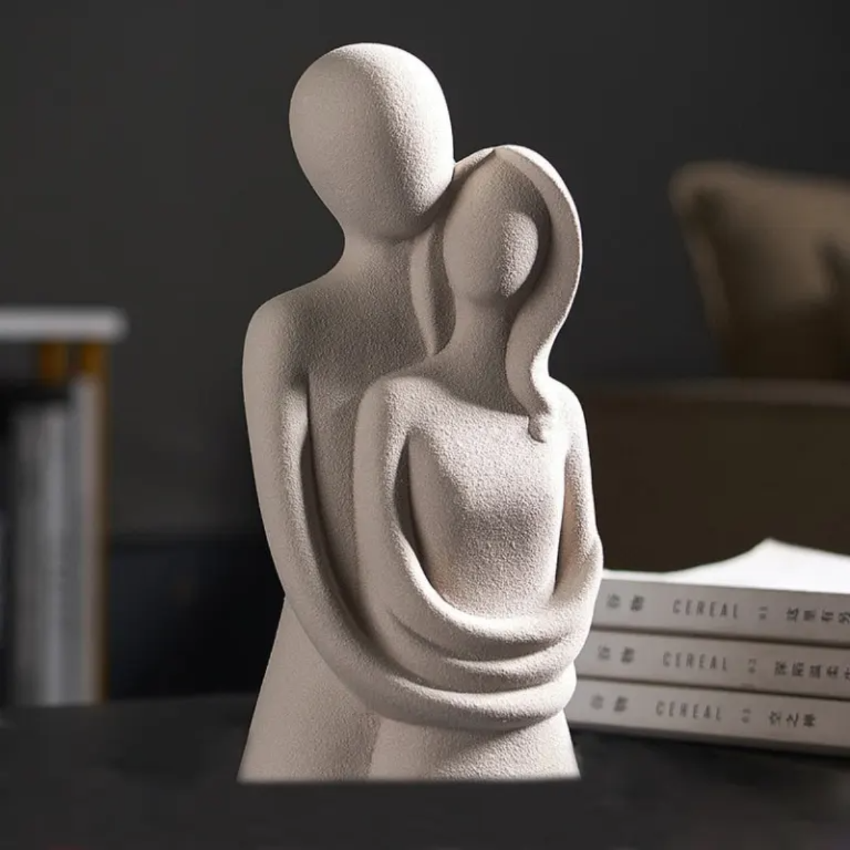 SoulNest - Abstract paarsculptuur met verbonden gebogen lichamen en langwerpige vormen