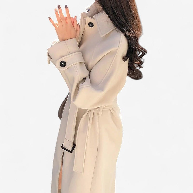 Lina - Lange Mouw Trenchcoat met Reverskraag Tailleceintuur en Meerdere Zakken