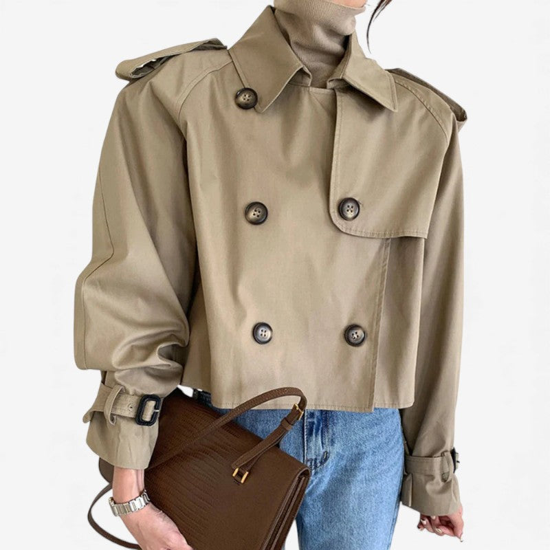 Lina – Lange Mouw Jas met Omslagkraag en Dubbele Knopen