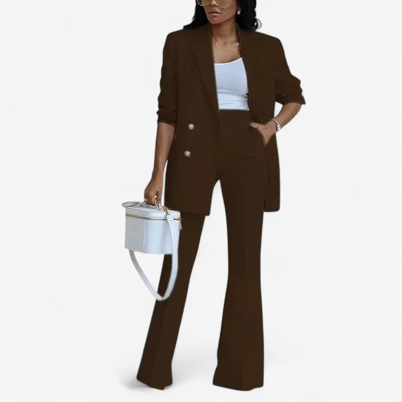 Renske – Twee delig Set met Blazer en Flared Broek