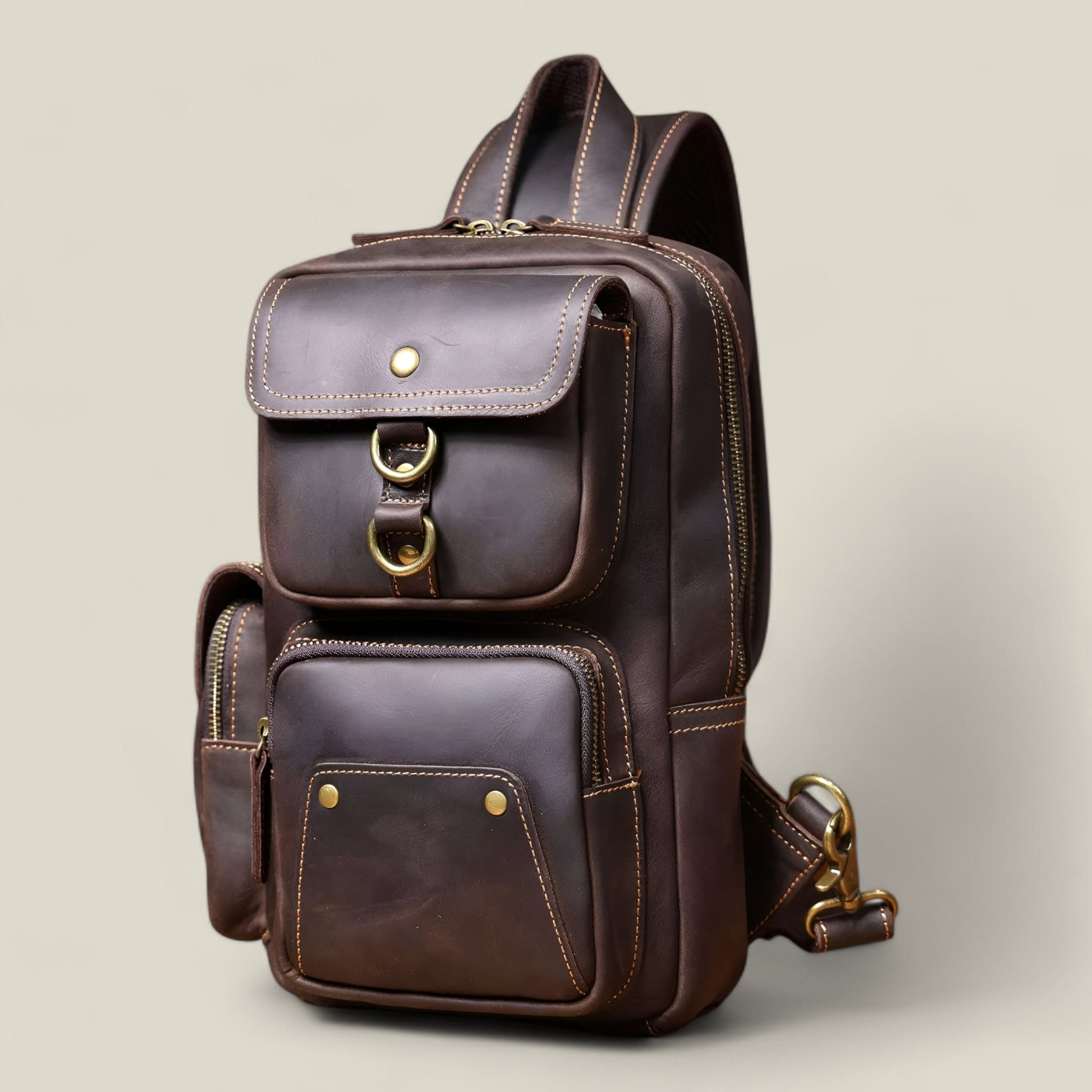 Joris - Vintage-geïnspireerde crossbodytas met ruim ontwerp en verstelbare band