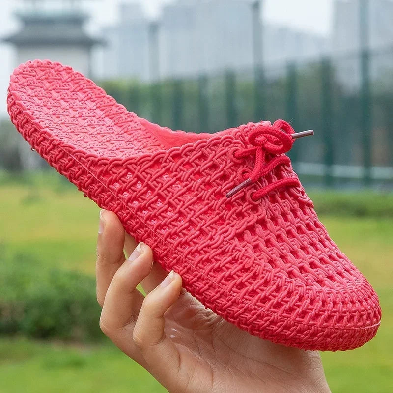 Mila – Trendy open teenslippers met ademend ontwerp en platte zoolondersteuning