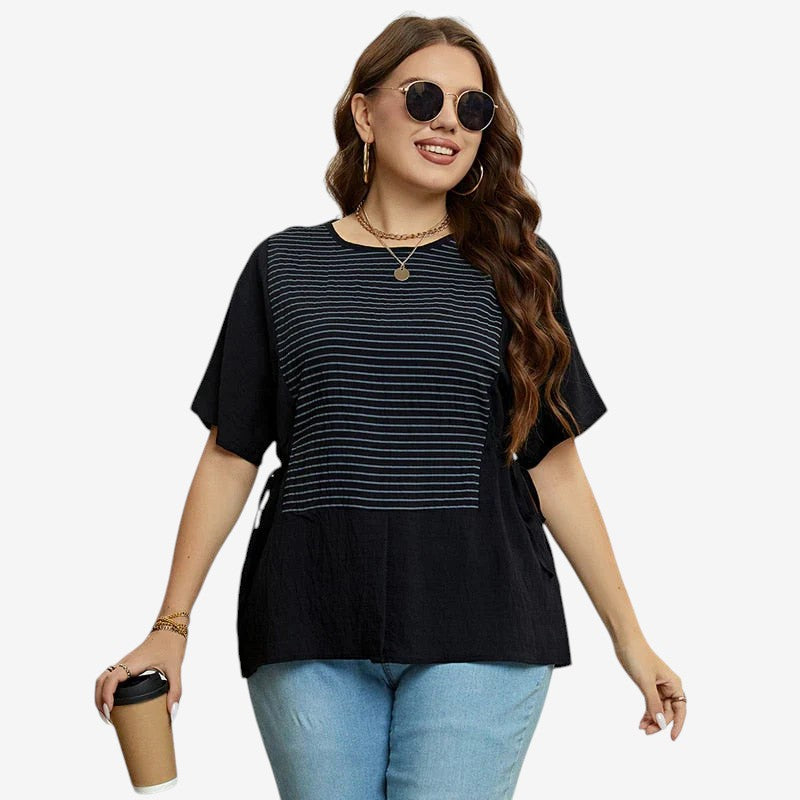Elvira – Gestreept T-shirt met Korte Mouwen en Zijsplitten
