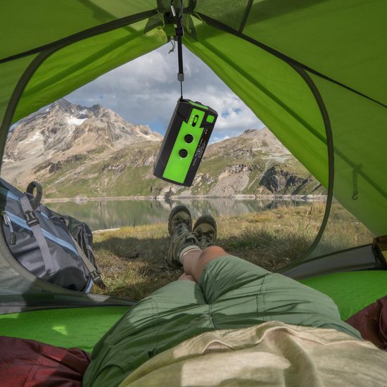 TerraVolt - Solar-powered radio en powerbank voor noodgevallen