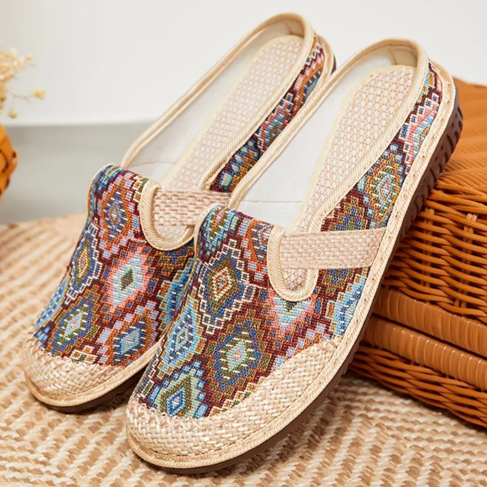 Monique - Modieuze Slip-On Schoenen Met Geometrisch Patroon