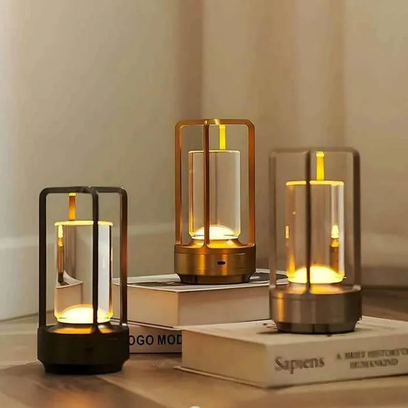 LumaLantern - Moderne decoratieve tafellamp met lantaarn geïnspireerd ontwerp