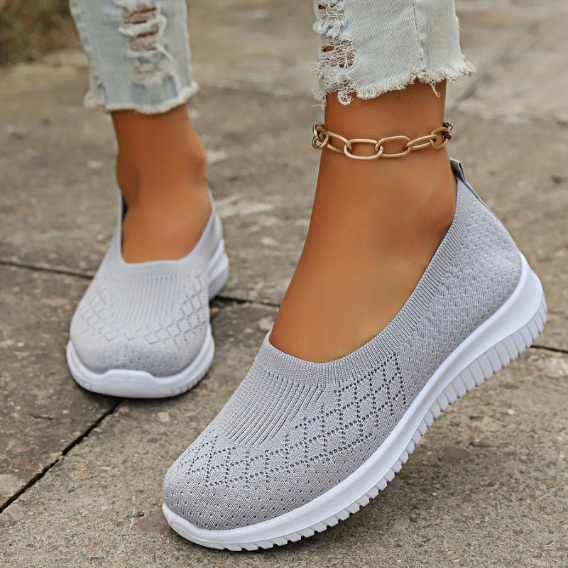 Bella – Minimalistische instapsneakers met lichtgewicht zool en ademend ontwerp