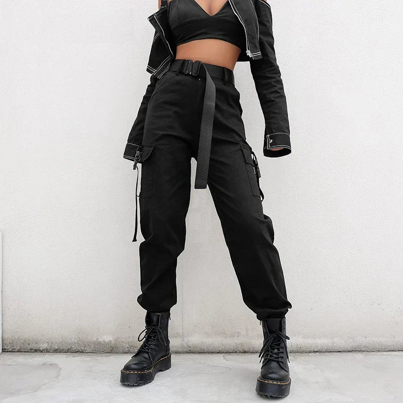 Bria - Trendy cargobroek met ceintuur in de taille en taps toelopende joggerboorden