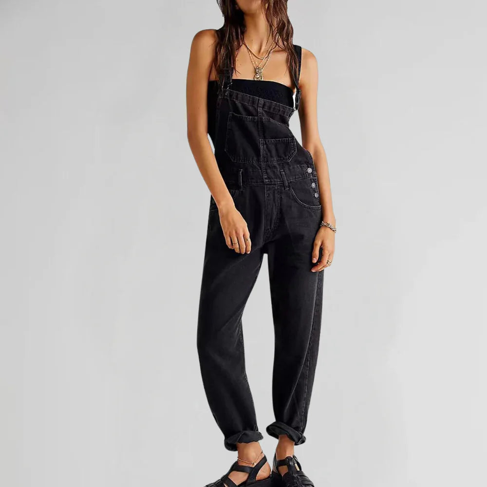 Areina - Eigentijdse jumpsuit met schouderbandjes en zakken