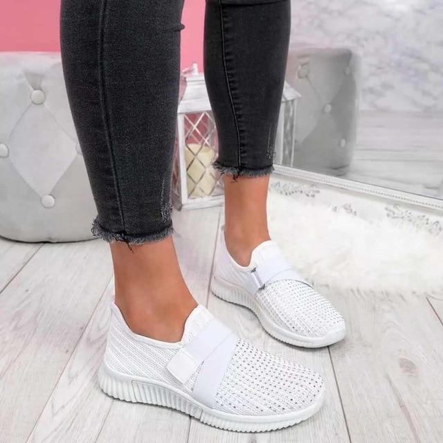 Mali - Sneaker van mesh met dempende zool en elastische band