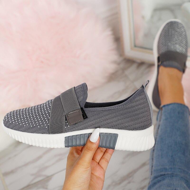 Mali - Sneaker van mesh met dempende zool en elastische band