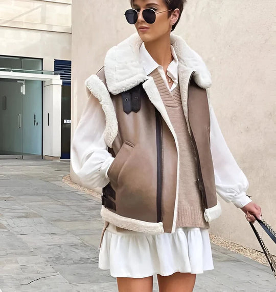 Sophie - Gezellige mouwloze jas met fleece voering