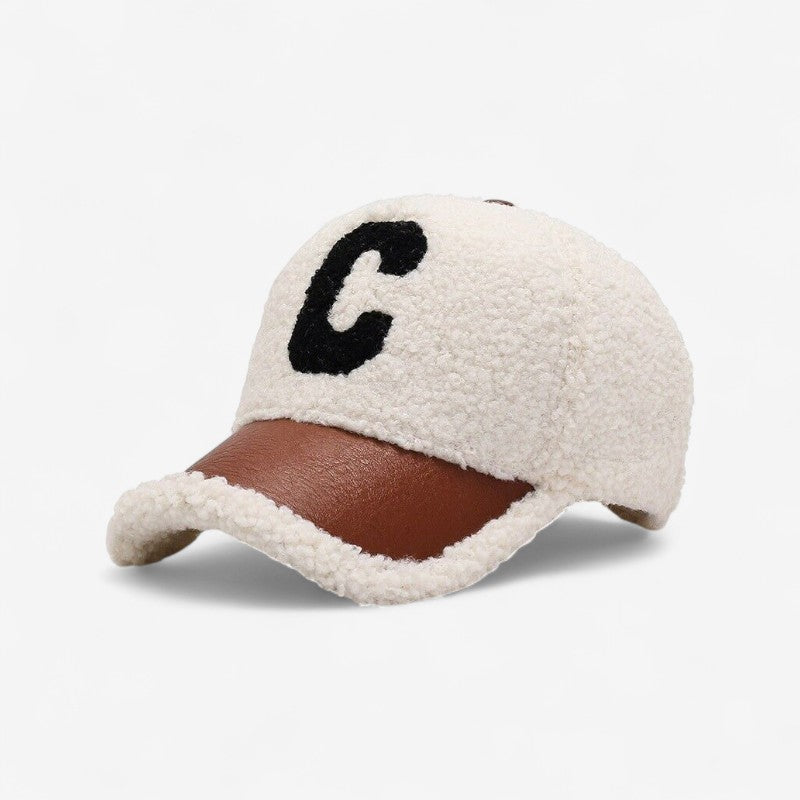 Amara - Verstelbare Pet met Geborduurd Detail