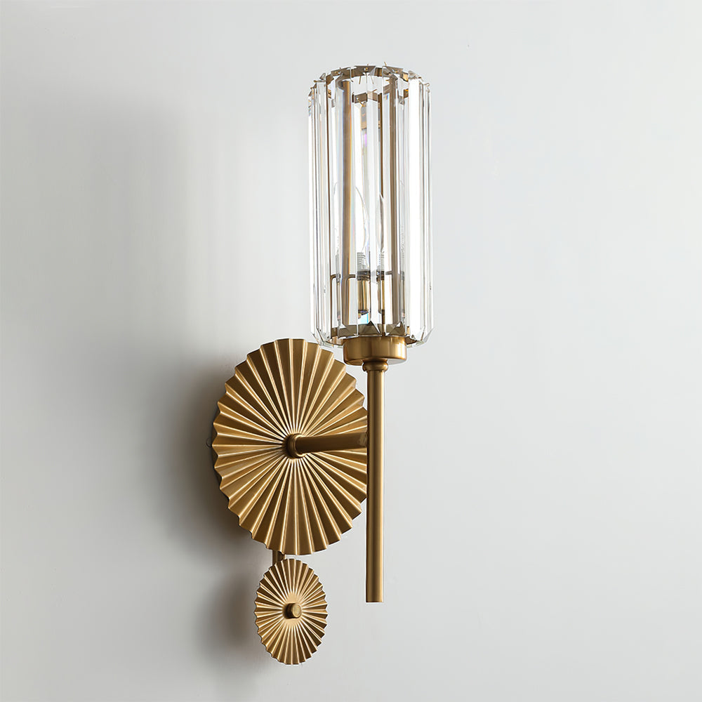 VetroLux – Wandlamp met cilindrische glazen kap en metalen basis