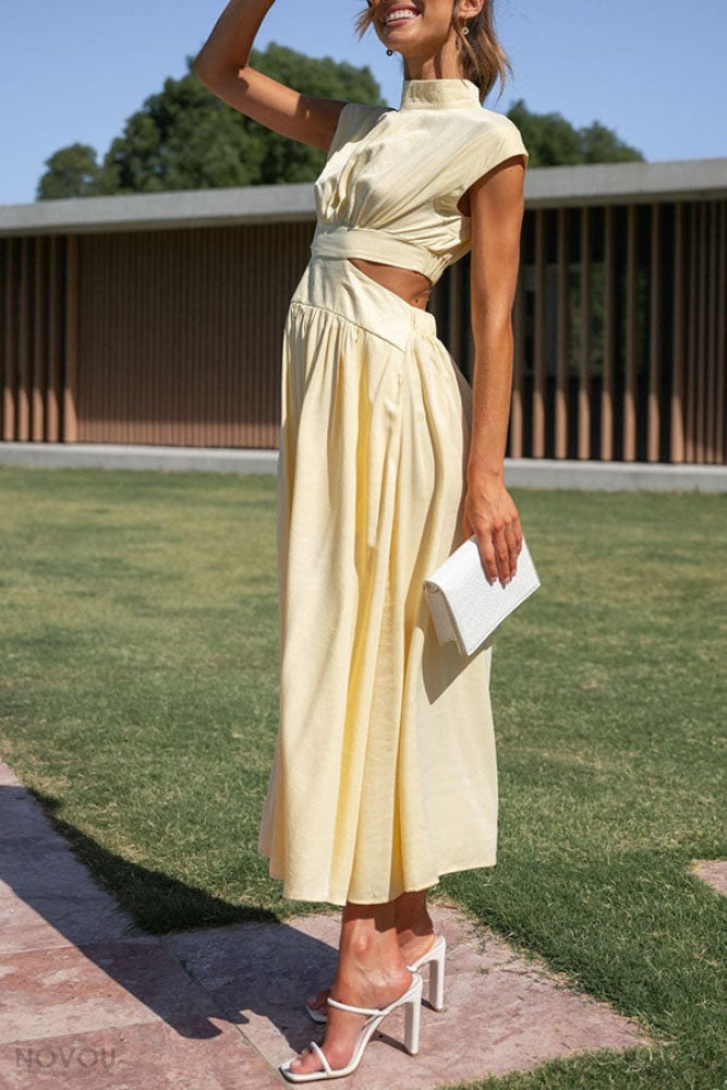 Alexandra - Elegante Mouwloze Jurk met Vloeiende Onderkant