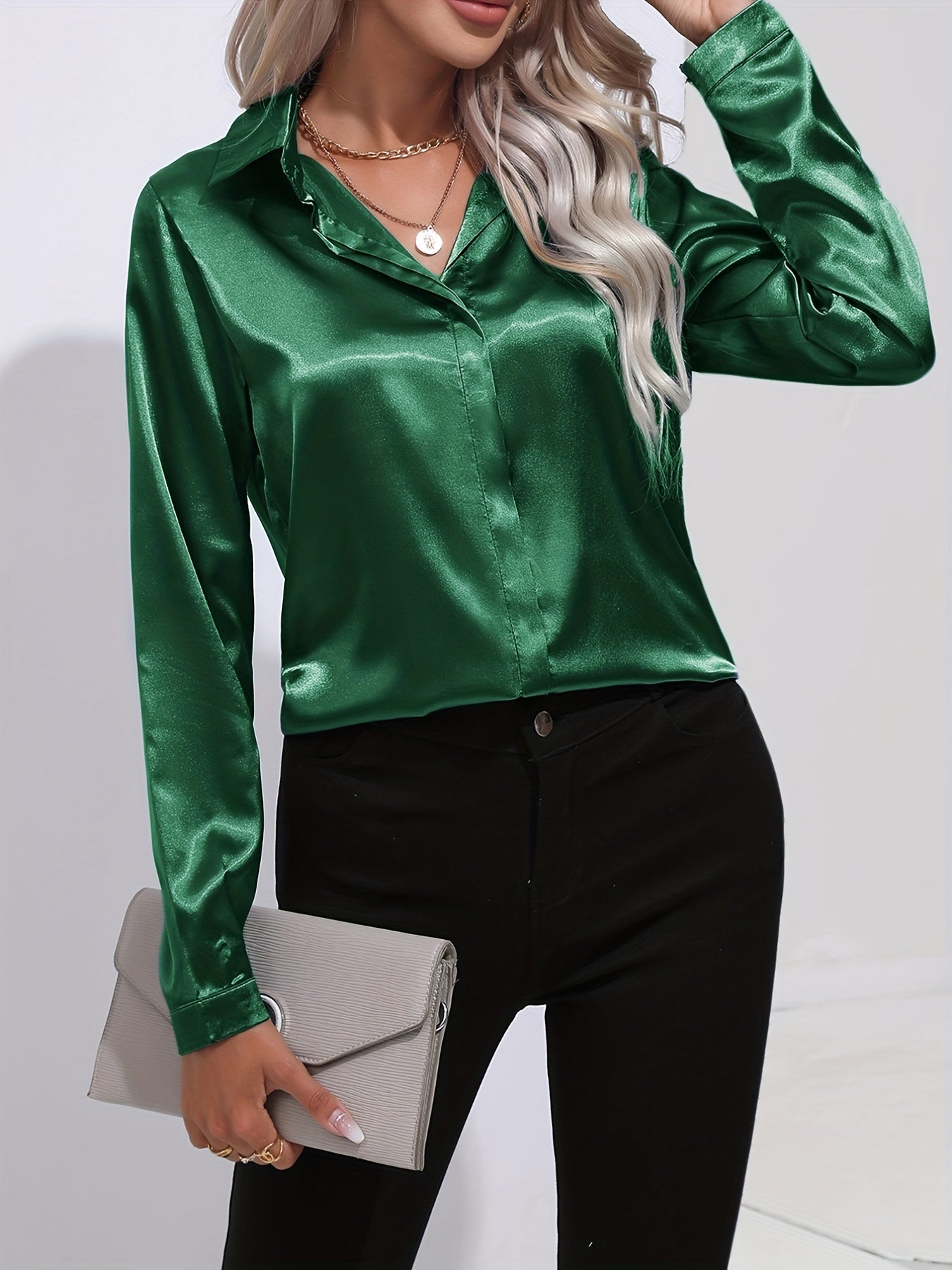 Leona - Casual Satijnen Blouse met een Verfijnde Glans