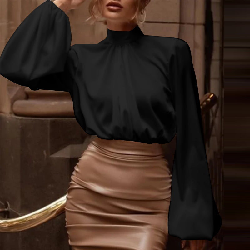 Celeste - Elegante satijnen blouse met hoge kraag en pofmouwen