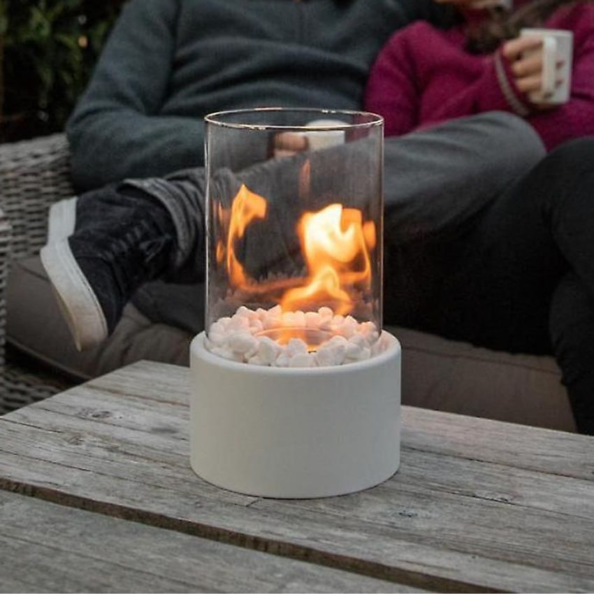 FlameAura - Elegante cilindervormige bio-ethanol haard met modern glas- en steenontwerp