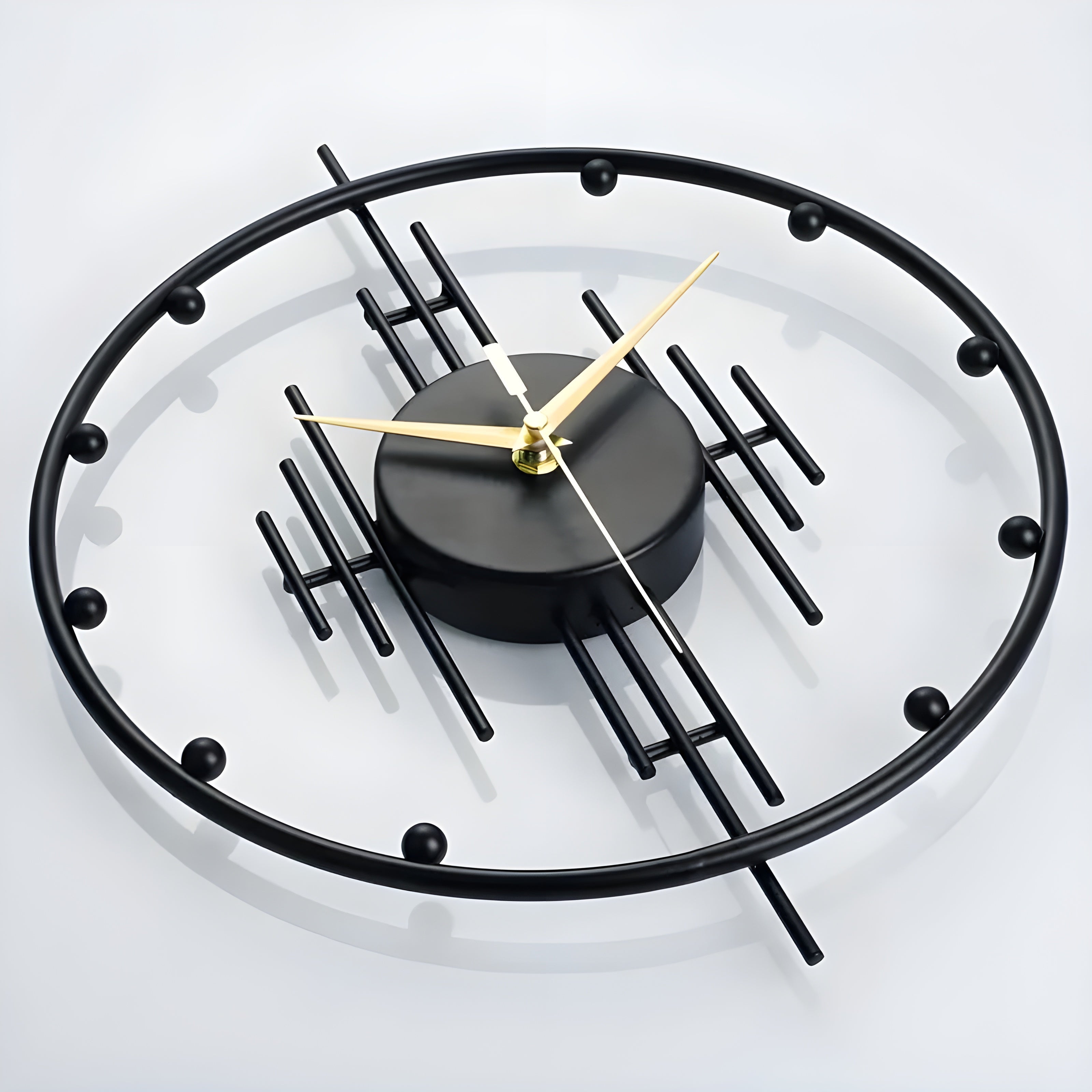 TimeNest - Stille wandklok met glad rond frame en stil tikken voor moderne interieurs