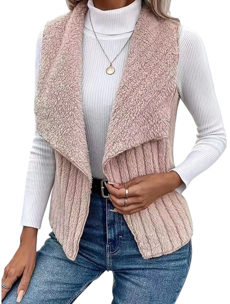 Mira – Stijlvol mouwloos teddyvest met gedrapeerde kraag en geribbelde look