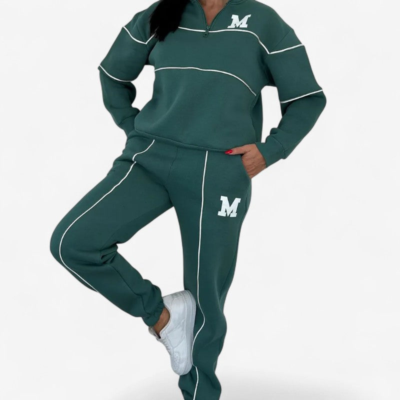 Amanda – Tweedelige Set met Lange Mouwen Shirt met Ritssluiting en Wijd Pijp Broek