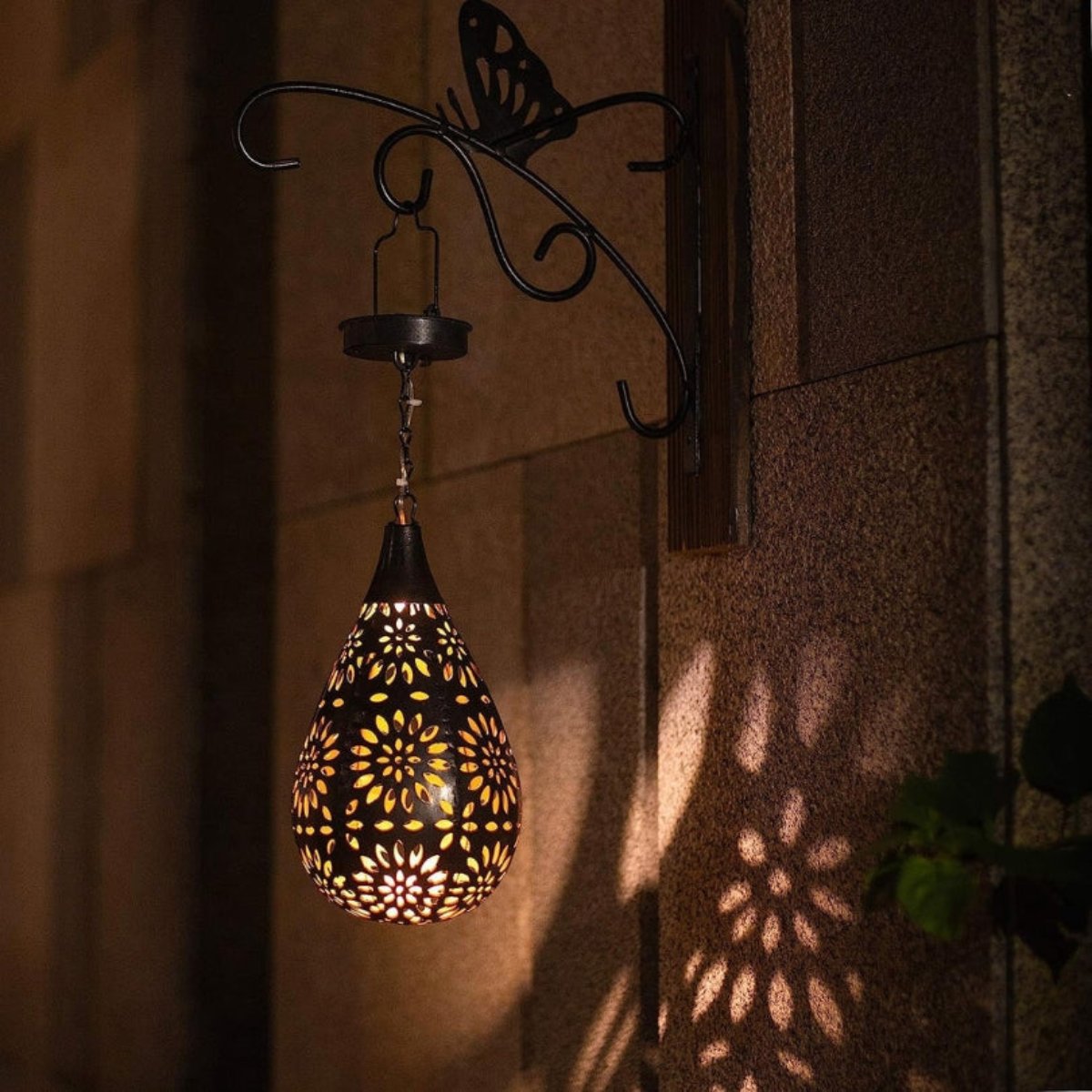 GlowNest – Zonne-tuinverlichting met zachte gloed en automatische schemer-tot-dageraadfunctie