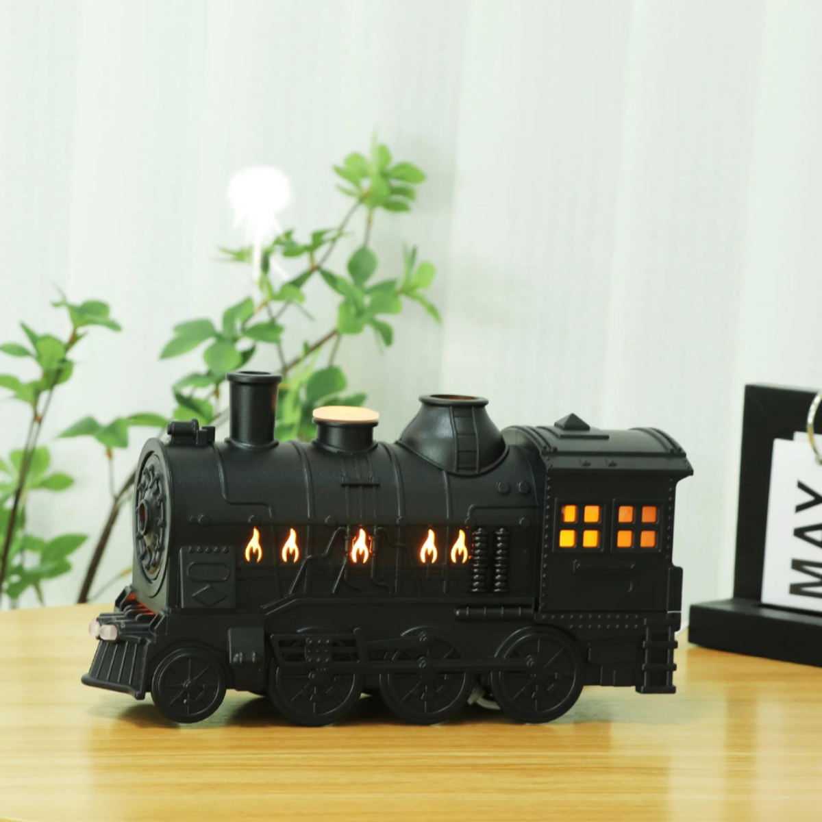 RailMate - Aromatherapie diffuser in de vorm van een trein met verlichting en afstandsbediening