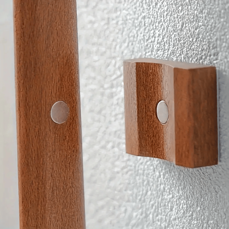ShoeGlide - Lange houten schoenhoorn met gebogen haak en magnetische inzetstuk