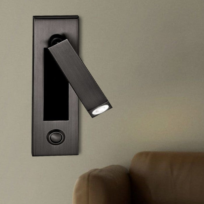 NovaGlow - Moderne wandlamp met verstelbare lichtbundel en handige uitschuifbare schakelaar