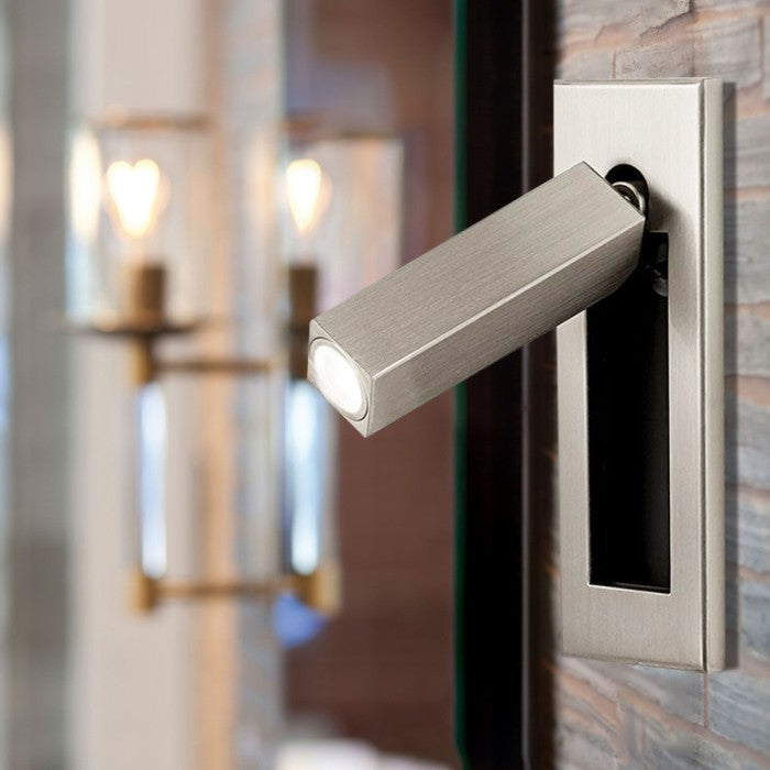 NovaGlow - Moderne wandlamp met verstelbare lichtbundel en handige uitschuifbare schakelaar