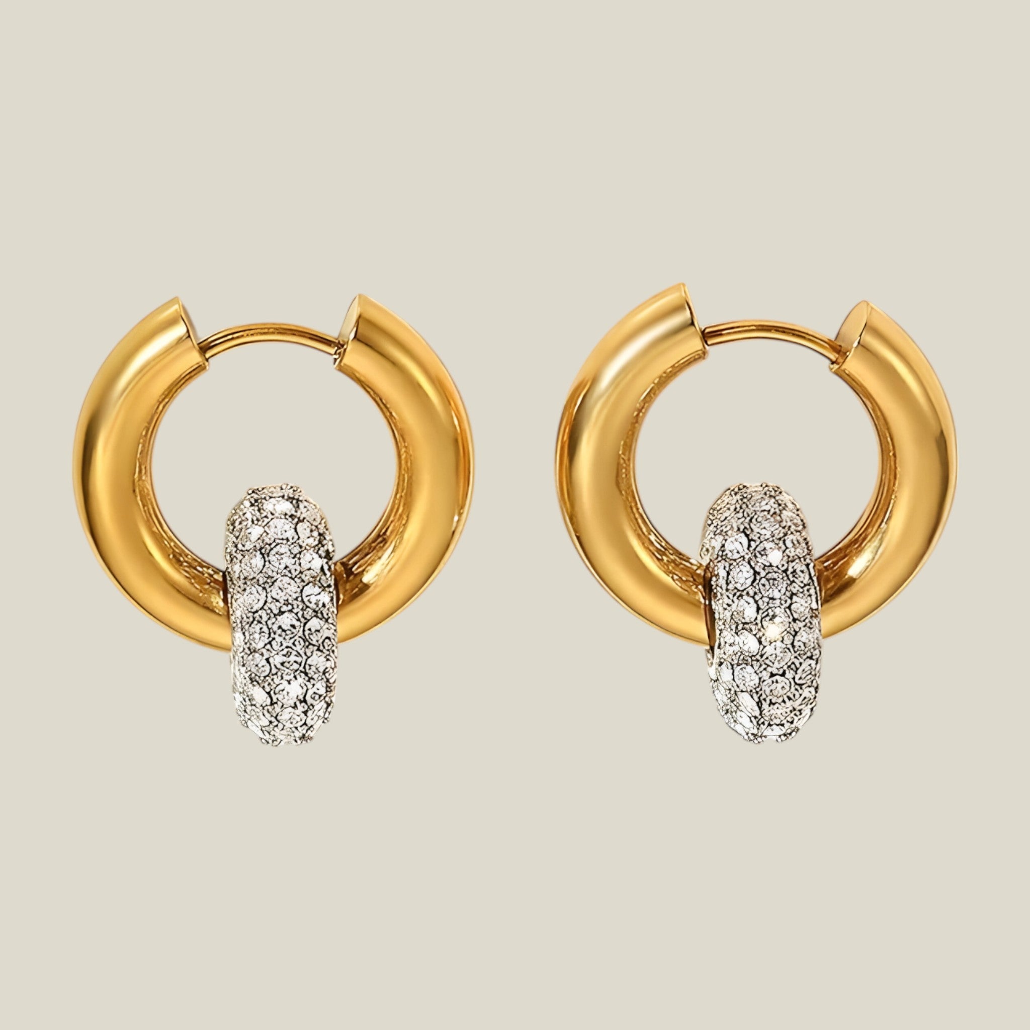 Sara – Gedurfde geometrische design oorbellen met opvallende verfijning voor een moderne en chique statement
