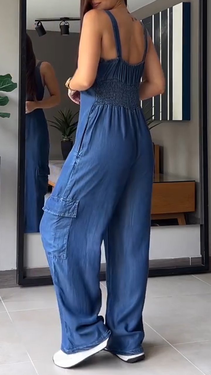Mia – Casual jumpsuit met wijde pijpen en verstelbare bandjes