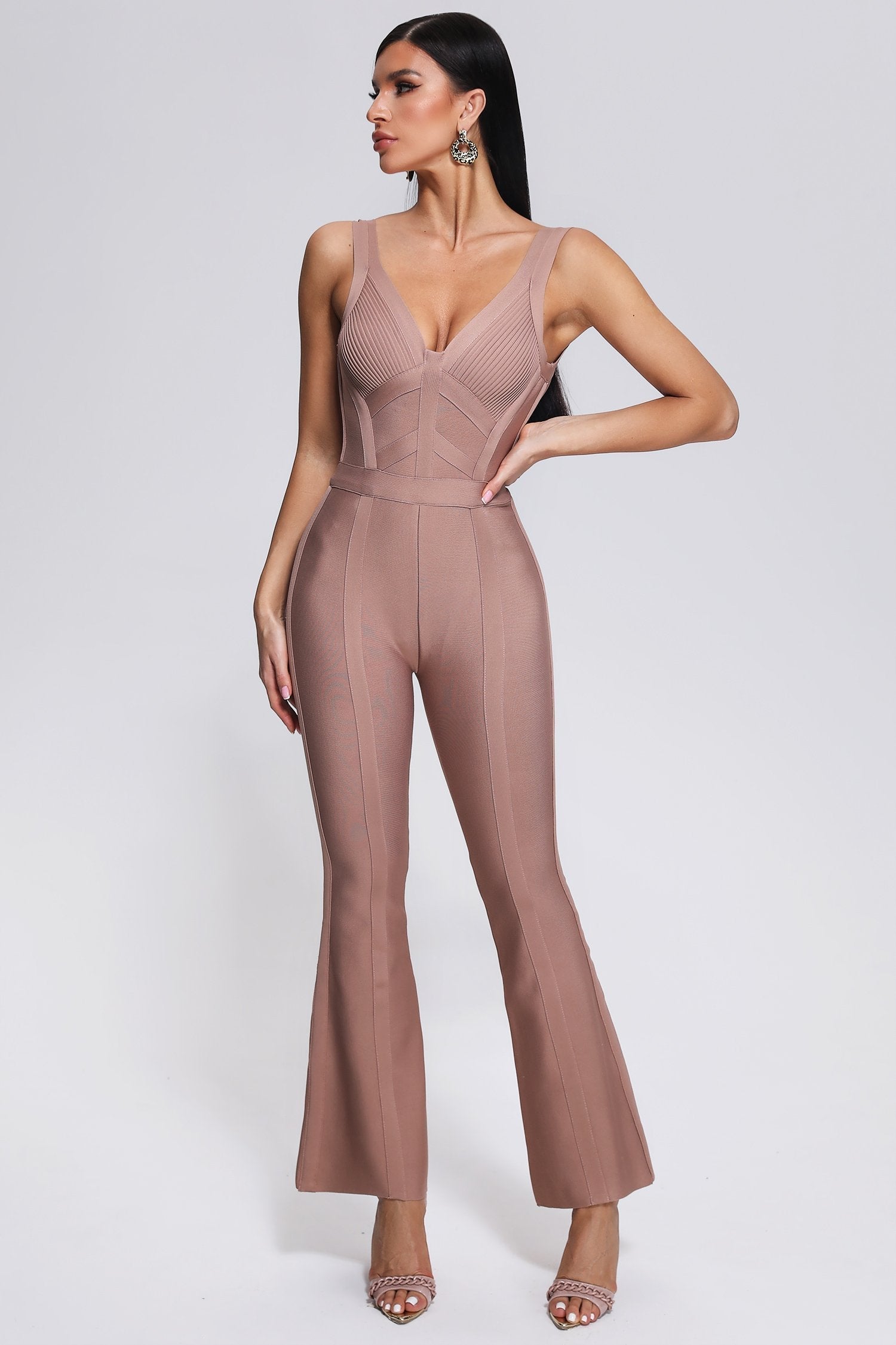 Bylinn - Bandage uitlopende jumpsuit met V-hals