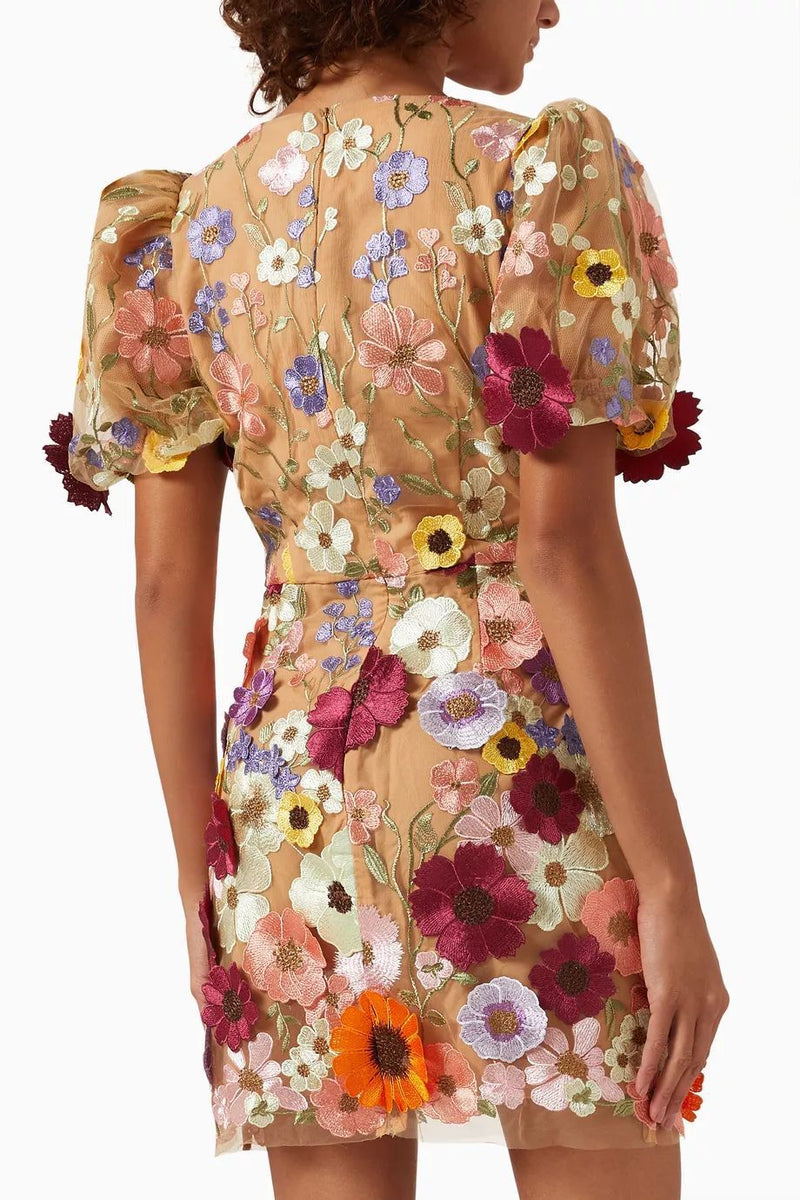 Lily - Mini jurk met bloemenmotief en pofmouwen