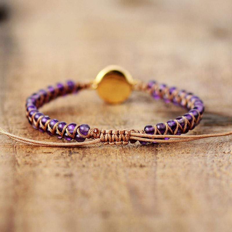 WristMate - Stijlvolle armband met accenten van natuursteen en een rustgevend gelaagd kralenontwerp