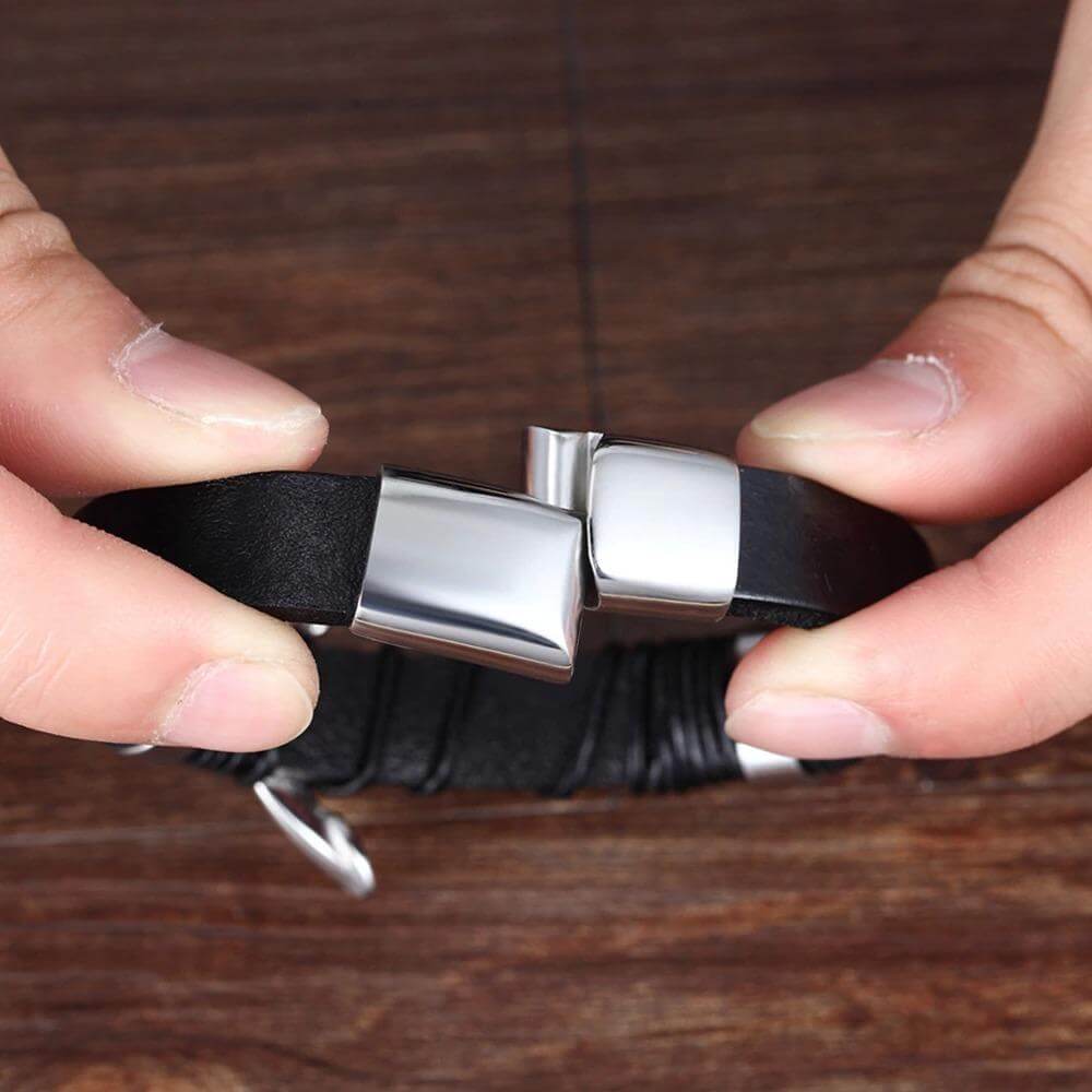 Logan - Slanke herenarmband met magnetische sluiting